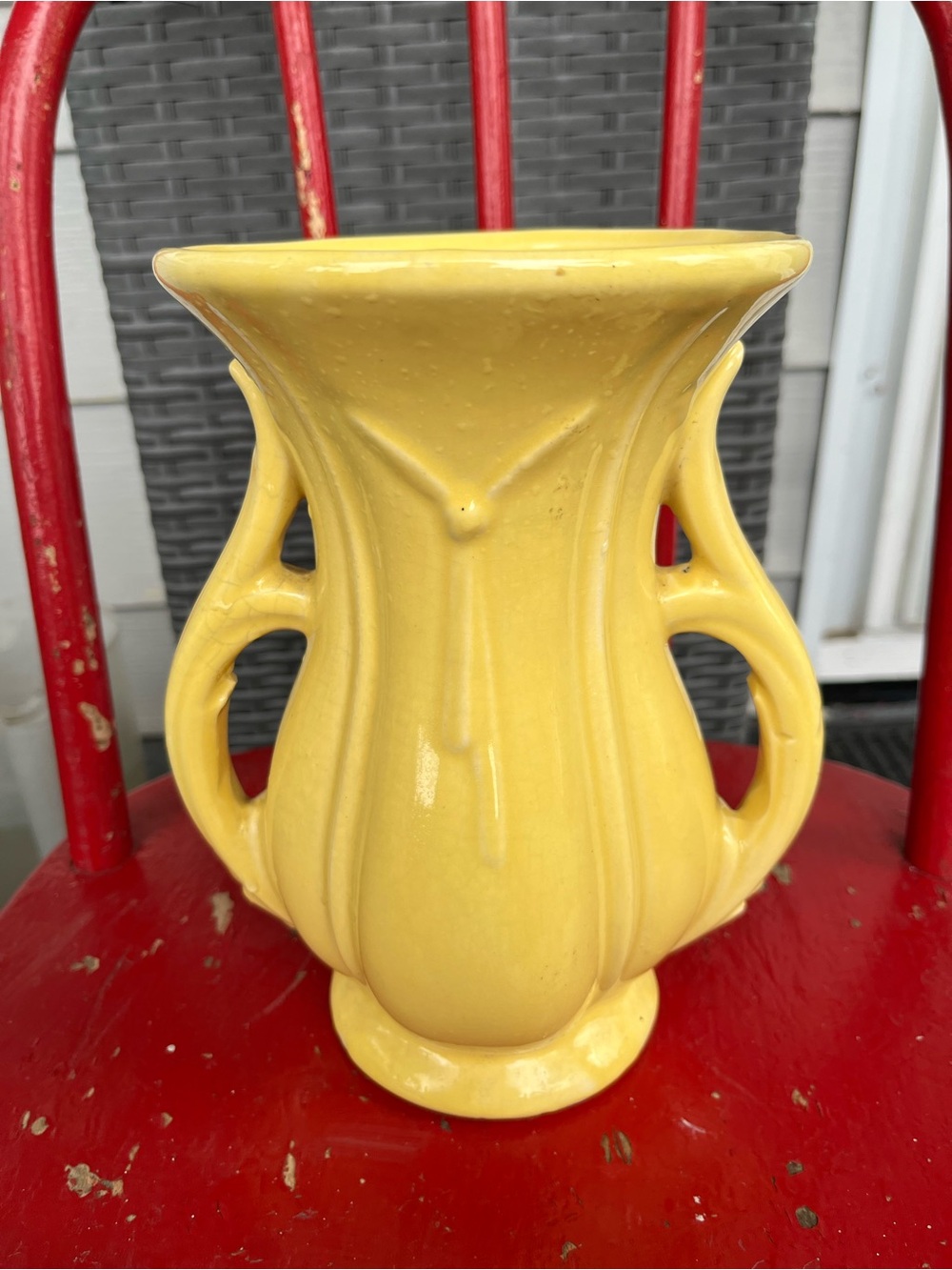 MCCoy yellow vase. Good condition.